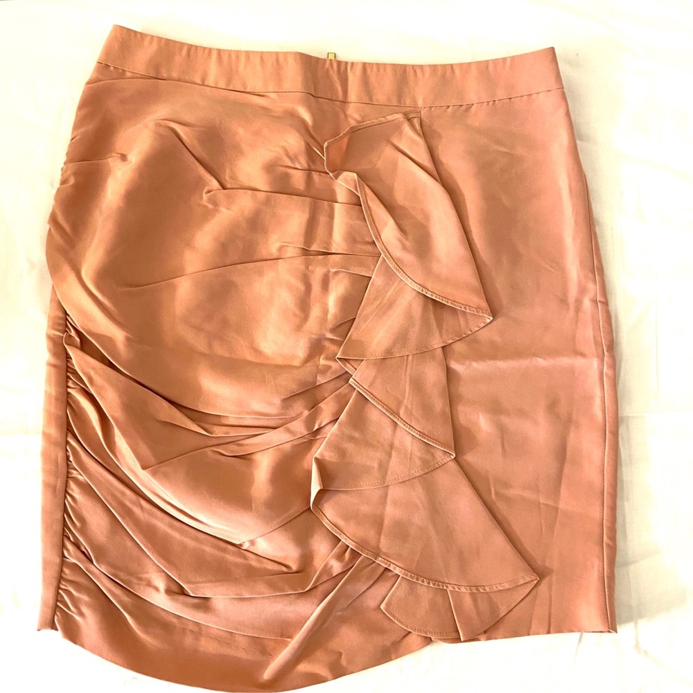 🦋Forever 21 Ruffle Peach Skirt